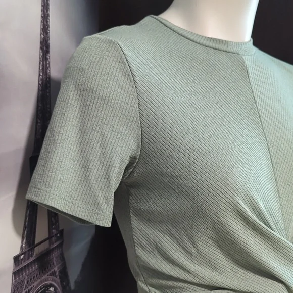 H&M Divided Teal Ribbed Top - Picture 3 of 7